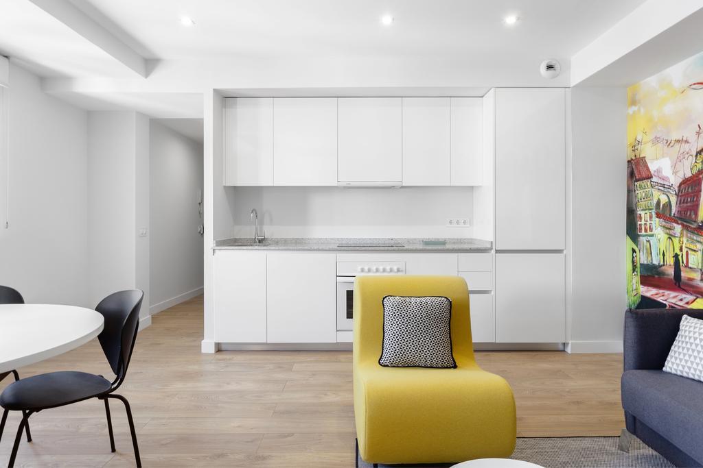 Home Art Apartments 마드리드 외부 사진